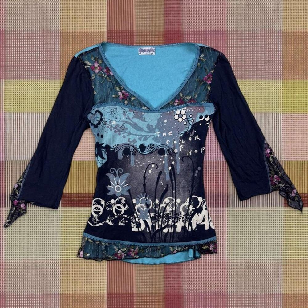 Insane Vintage 2000’s Whimsical Fairy-core Long-sleeve Top
